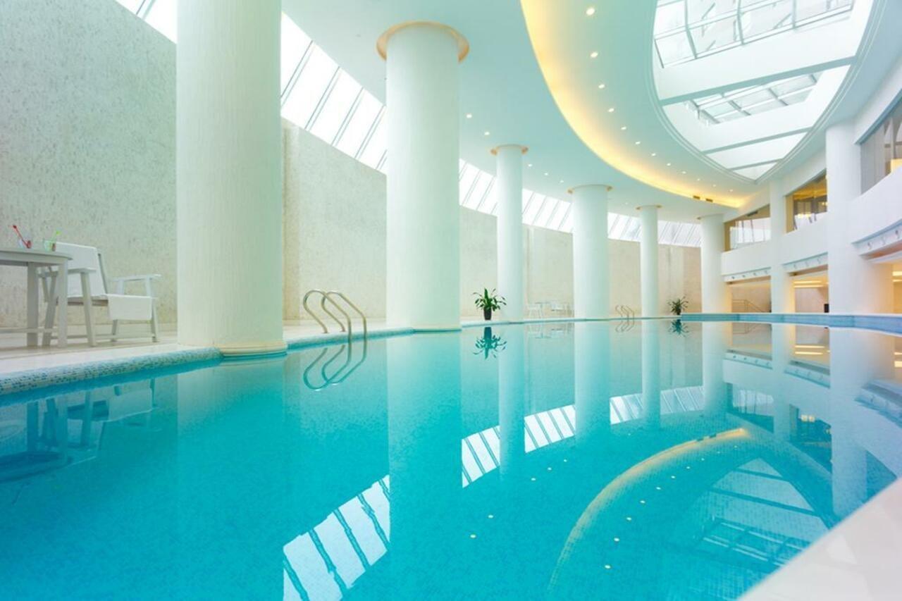 Optics Valley Kingdom Plaza Wuhan Zewnętrze zdjęcie